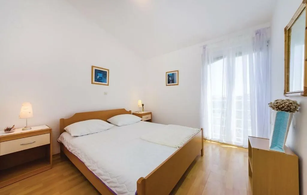 Dadić Apartments Bibinje 0*,